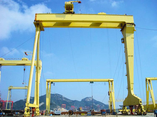 廣東深圳造船門(mén)式起重機(jī)廠家造船門(mén)式起重機(jī)維護(hù)與管理