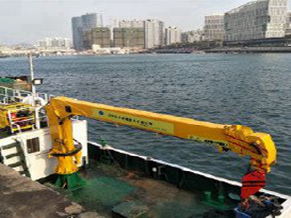 江蘇蘇州甲板起重機廠家甲板起重機運行安全可靠
